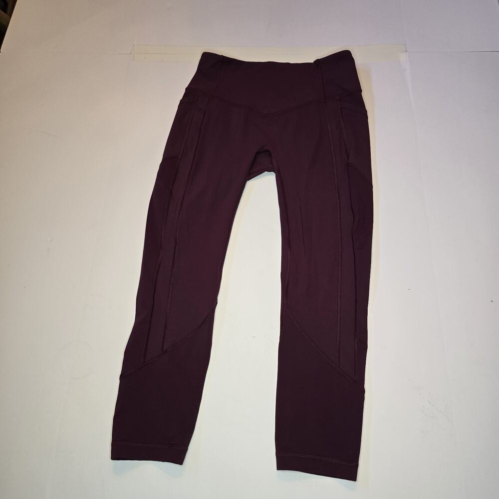 Lululemon All The Right Places Crop II Leggings Womens Sz small Garnet Red